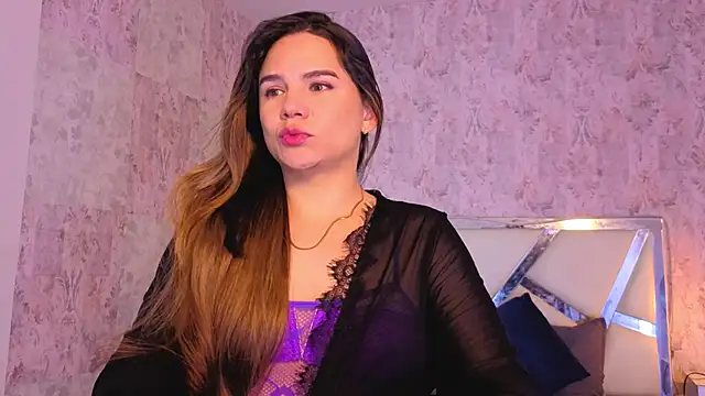 april summer  online show from 03-24-26, 09:04