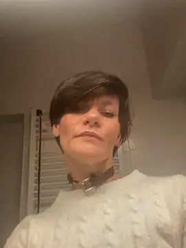DtPORNBITCH online show from 04-06-26, 11:28