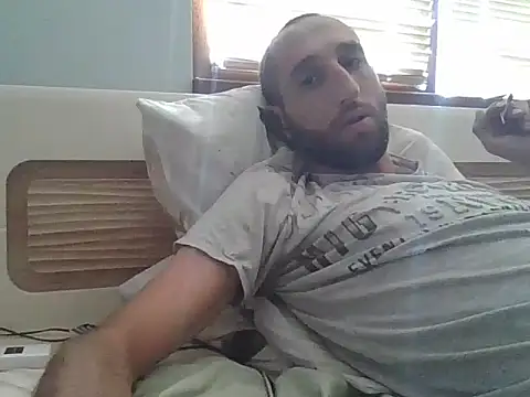 stiven121312 online show from 06-18-26, 11:26