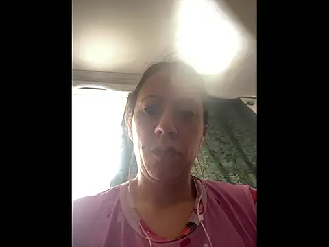 ItsAmara online show from 06-20-26, 07:19
