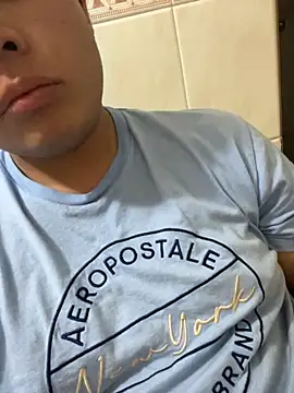 Snapshot of DanielZz69 chatting on 03-16-26, 12:51 DanielZz69 online show from 03-16-26, 12:51