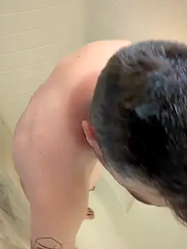 Snapshot of AHoleVibe chatting on 04-05-26, 07:53 AHoleVibe online show from 04-05-26, 07:53