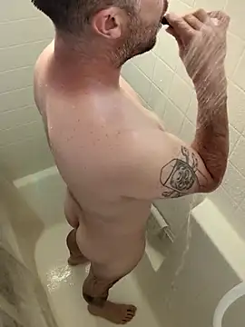 Snapshot of AHoleVibe chatting on 04-02-26, 12:51 AHoleVibe online show from 04-02-26, 12:51