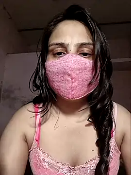 Snapshot of Your_Izlaa chatting on 04-24-26, 07:38 Your Izlaa online show from 04-24-26, 07:38