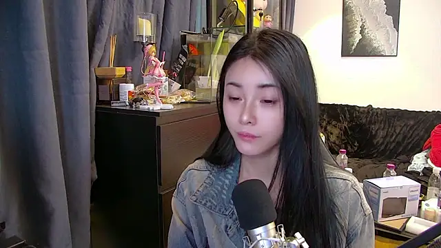 XiaoYuBao- online show from 03-13-26, 07:46