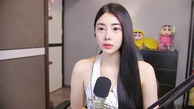 XiaoYuBao- online show from 04-13-26, 07:12