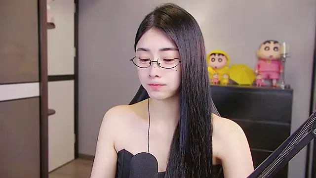 XiaoYuBao- online show from 04-21-26, 03:51
