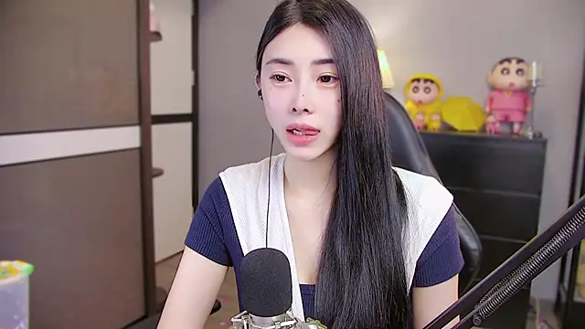 XiaoYuBao- online show from 04-19-26, 06:10