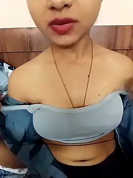 ritika gupta02 online show from 04-04-26, 03:13