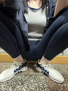 zhizhibaobei online show from 05-20-26, 01:57