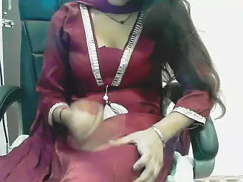 ragini bby online show from 06-18-26, 04:33