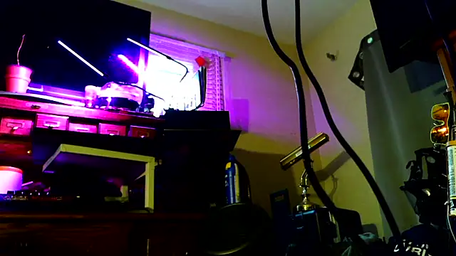 strokingjoe14585 online show from 05-08-26, 11:25