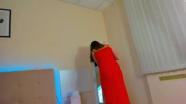 MelanieCuty online show from 06-26-26, 05:35