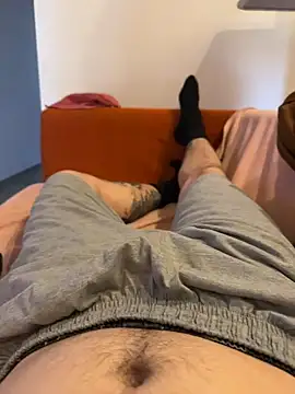 g thess online show from 04-04-26, 10:44