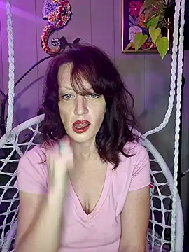 PurpleBunnyxo online show from 06-15-26, 05:29
