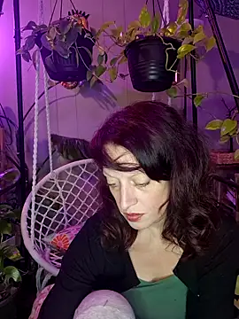 PurpleBunnyxo online show from 05-10-26, 05:44