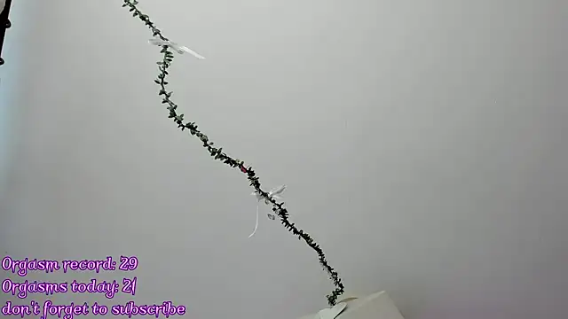 RileyNymph online show from 05-14-26, 06:10