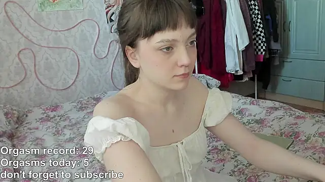 RileyNymph online show from 05-07-26, 03:55