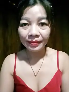 Yiyi102300 online show from 06-18-26, 11:32