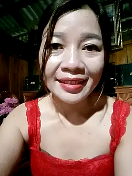 Yiyi102300 online show from 05-03-26, 10:57