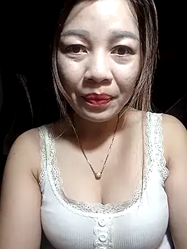 Yiyi102300 online show from 03-29-26, 02:19