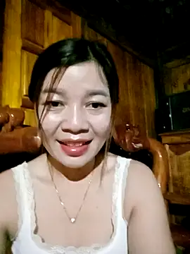 Yiyi102300 online show from 04-13-26, 01:04