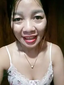 Yiyi102300 online show from 06-11-26, 02:53