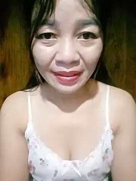 Yiyi102300 online show from 05-30-26, 10:37