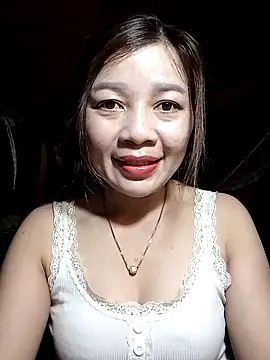 Yiyi102300 online show from 04-10-26, 12:56