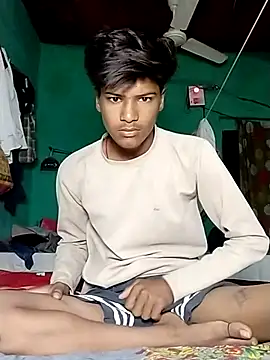 Snapshot of pandey_ji_ka_beta_hu chatting on 03-30-26, 08:10 pandey ji ka beta hu online show from 03-30-26, 08:10
