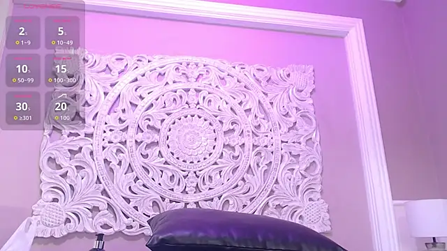 ElaineLaurent online show from 04-02-26, 03:24