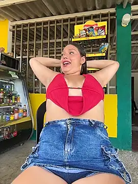 Naughty-Samanta- online show from 06-17-26, 01:43