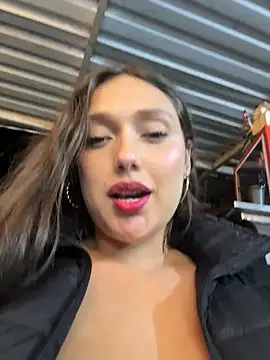 Naughty-Samanta- online show from 05-13-26, 04:41