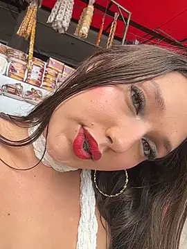 Naughty-Samanta- online show from 07-21-26, 05:58