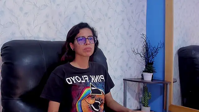 Emily Lopera online show from 07-03-26, 03:40