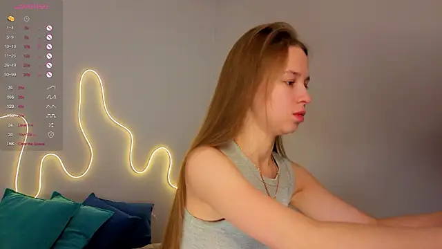 Emma dream  online show from 07-06-26, 03:57