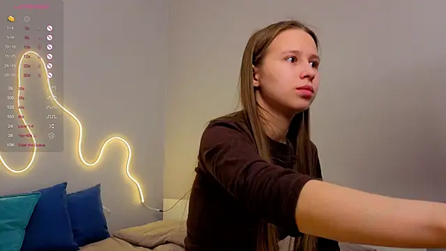 Emma dream  online show from 05-30-26, 01:34