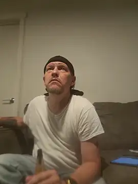 yourMasterisBored online show from 04-05-26, 01:29