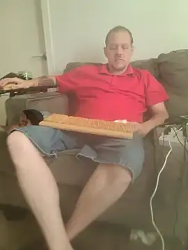 yourMasterisBored online show from 04-11-26, 01:59