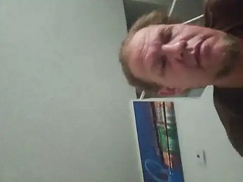 Snapshot of yourMasterisBored chatting on 07-21-26, 03:13 yourMasterisBored online show from 07-21-26, 03:13