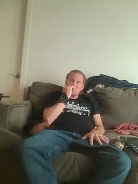 yourMasterisBored online show from 05-19-26, 02:02