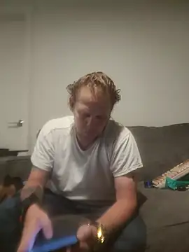 yourMasterisBored online show from 04-28-26, 02:27