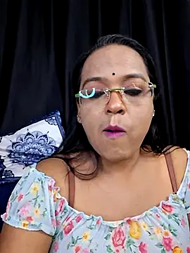hornyrosy321 online show from 06-14-26, 05:25