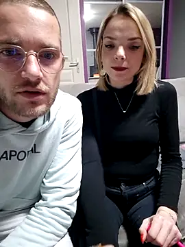 Madame-Monsieur-X online show from 03-13-26, 07:52