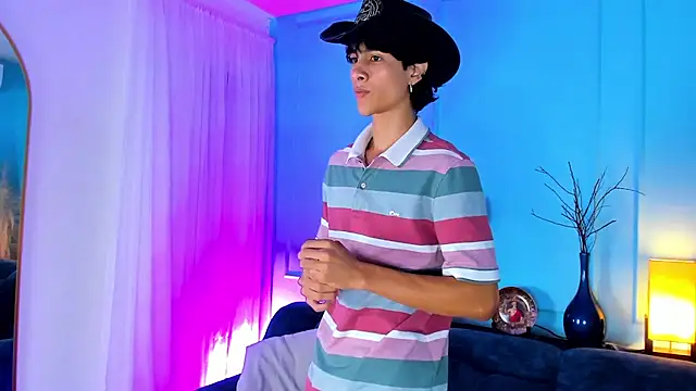 Cheys Mast online show from 03-15-26, 03:41