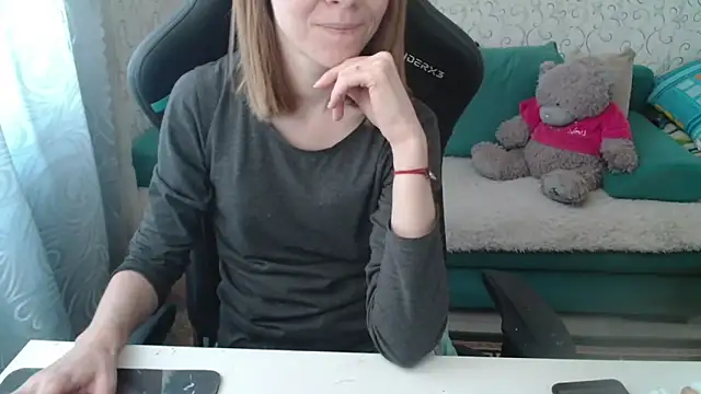 Snapshot of Cleo_Sertori_ chatting on 03-21-26, 10:31 Cleo Sertori online show from 03-21-26, 10:31