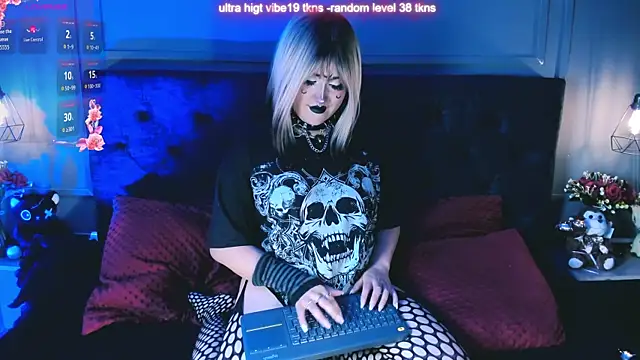  Elissabat  online show from 05-19-26, 08:38