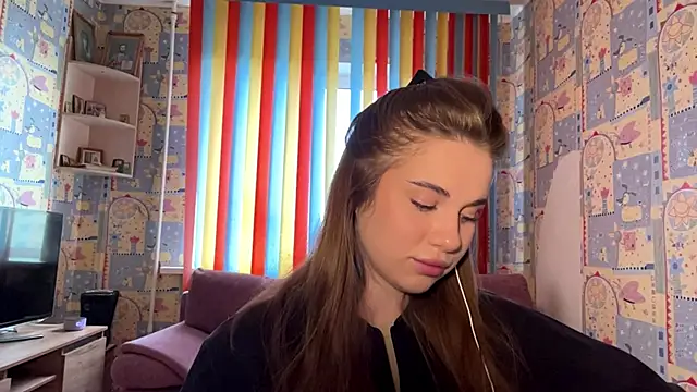 Miss Blessnyth online show from 05-28-26, 06:10