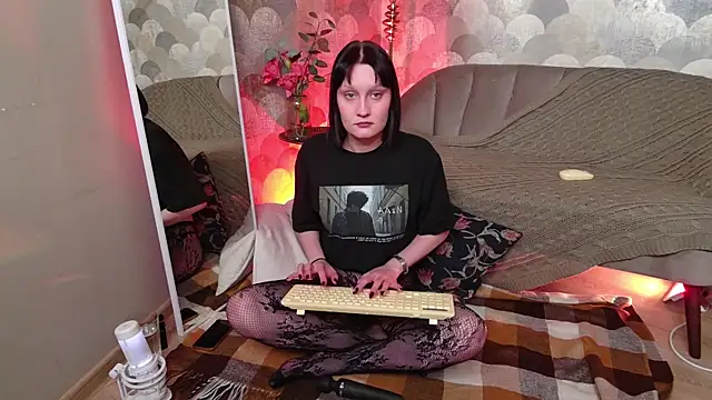 Velvet Lily online show from 05-01-26, 08:58