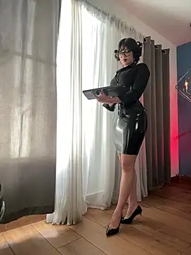 Snapshot of Liana_Fem_ chatting on 07-16-26, 03:09 Liana Fem online show from 07-16-26, 03:09